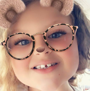 Meet your Posher, Sophia pearl